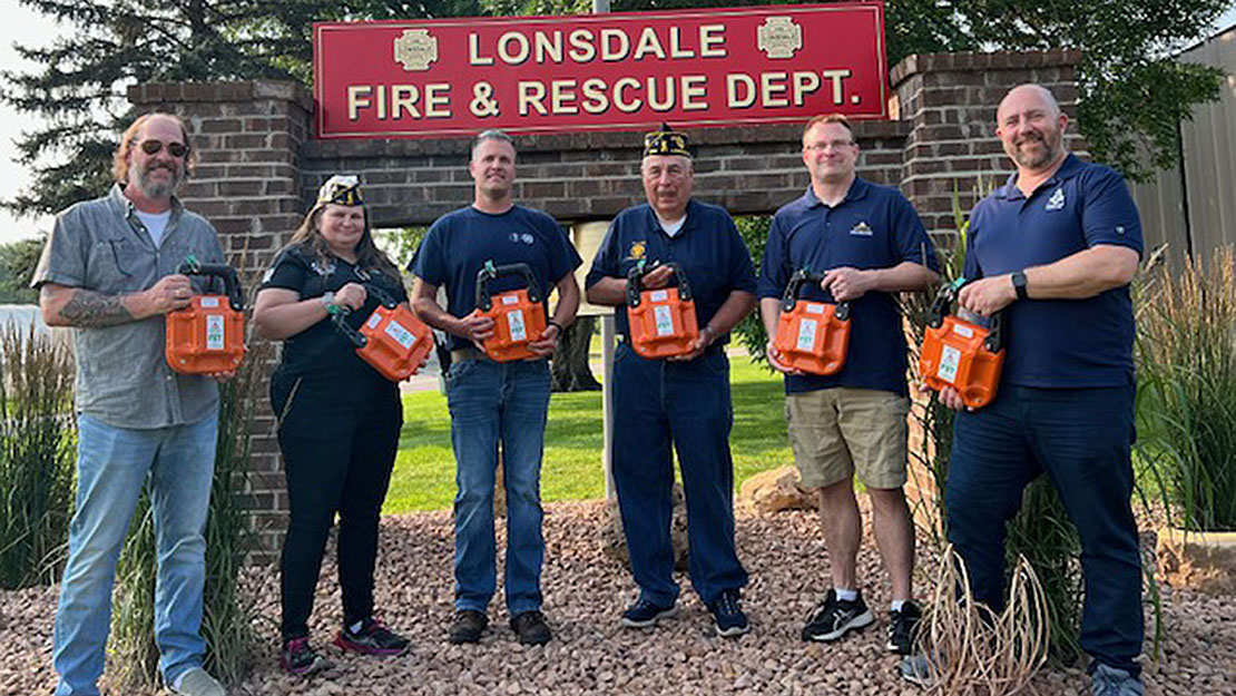 Go to Lonsdale Post 586 donates fire suppression tools to fire department