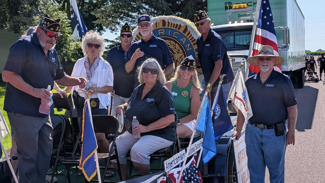 Go to Fairmont Post 36 loads float with post and unit members in Truman